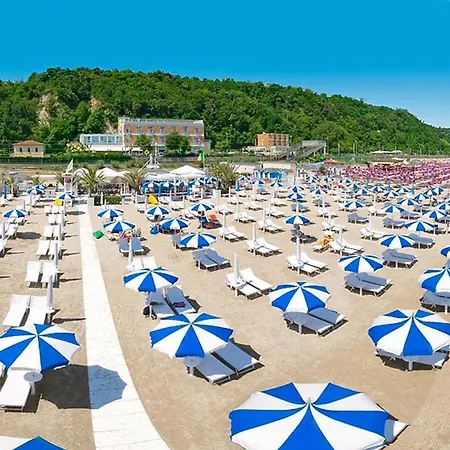 호텔 Ristorante Miramare 2*