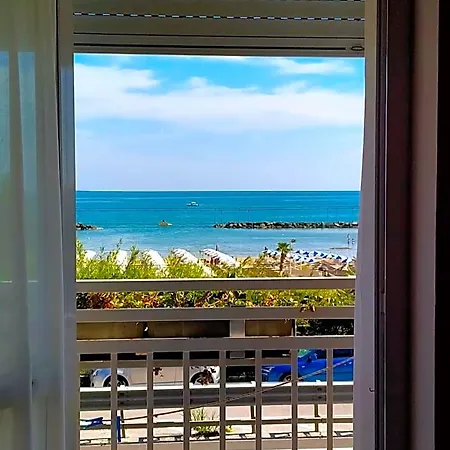 Ξενοδοχείο Ristorante Miramare