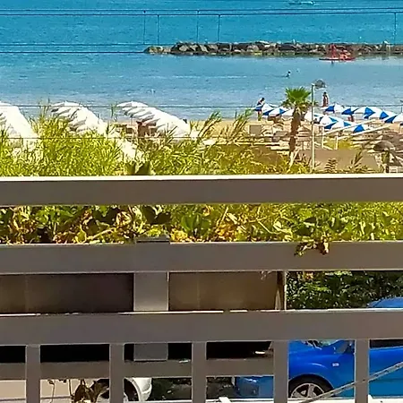 Ristorante Miramare 2* Πέζαρο